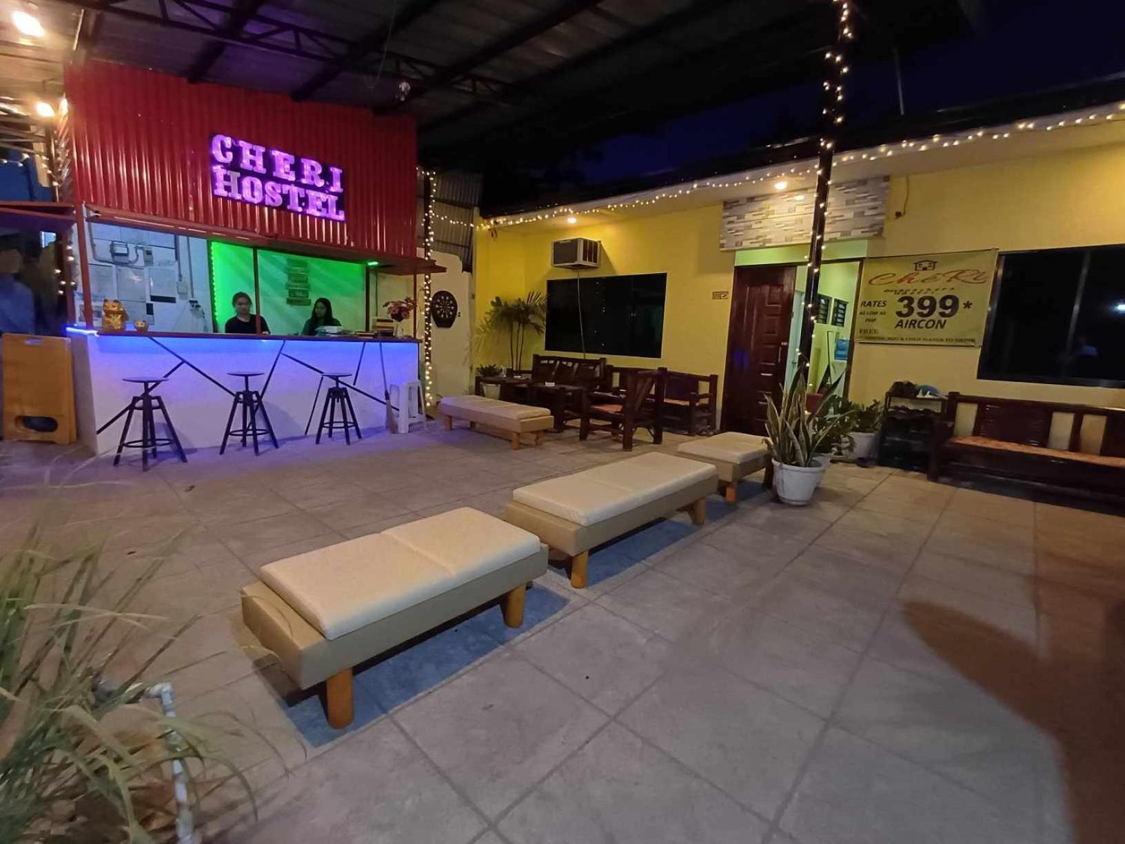 Cheri Backpackers Hostel โมอัลโบอัล ภายนอก รูปภาพ